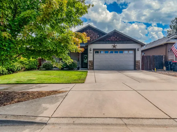 751 Tivoli Dr, Medford, OR 97501