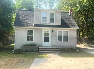 388 E South Blvd, Troy, MI