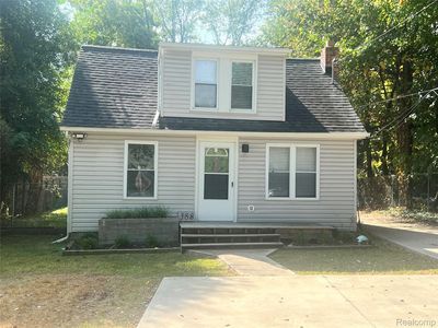 388 E South Blvd, Troy, MI, 48085