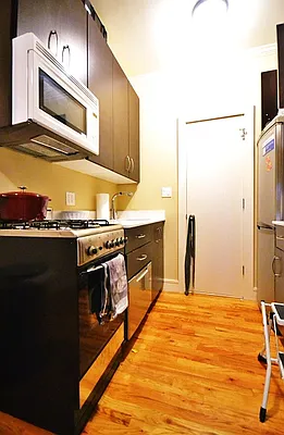 Rented by Westminster Management | media 38