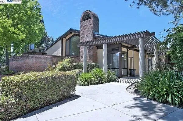 6342 Joaquin Murieta Ave — Photo 16
