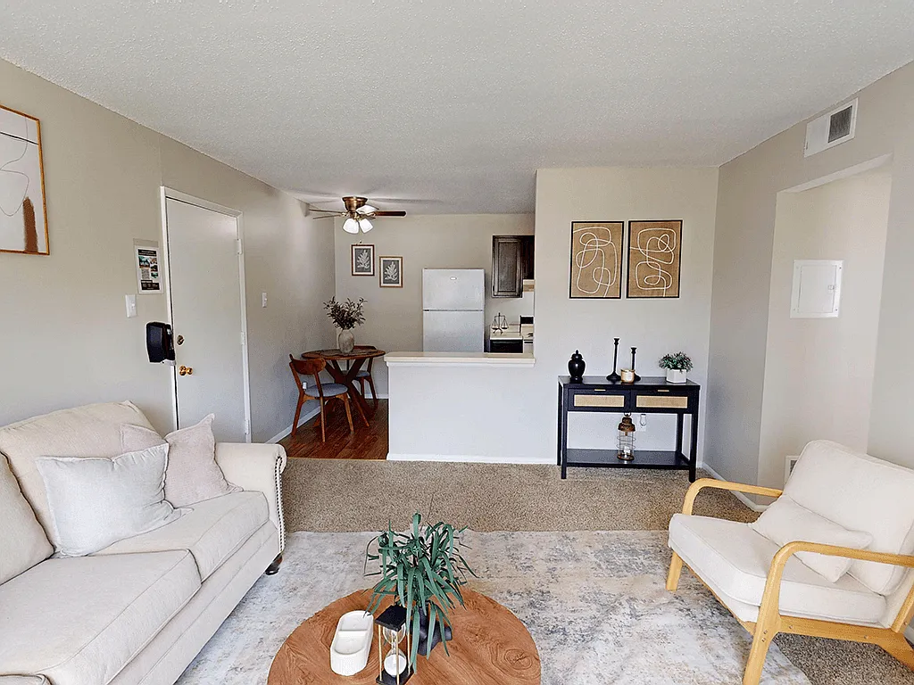 Greenmar Apartments — Photo 3