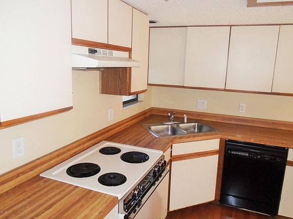 3rd image of 3352 Maiden Voyage Cir S