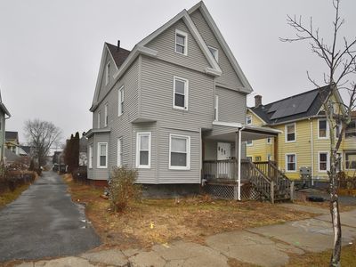 50 Revere St, Springfield, MA, 01108