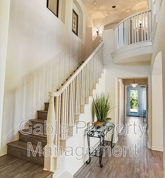 26155 Lone Rock Ct — Photo 11