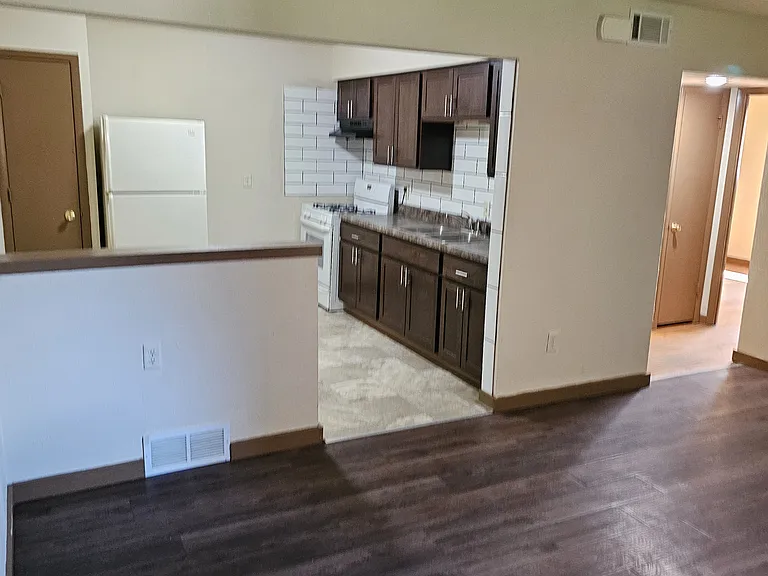 7825 W Hampton Ave #1 — Photo 11