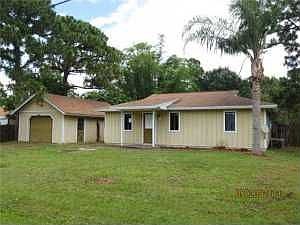 1st image of 5906 Bamboo Dr