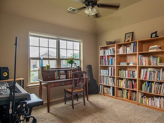 5th image of 4213 Jasper Ln