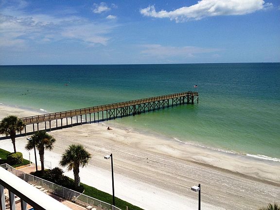 PRIVATE FISHING PIER