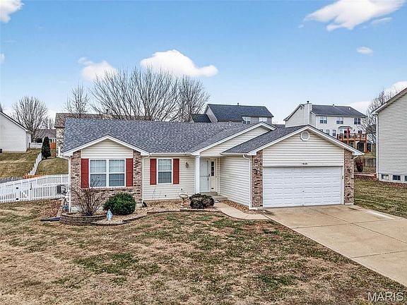 2nd image of 1838 Somerset Hollow Ln