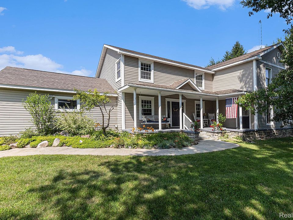 1st image of 5085 Curtis Rd