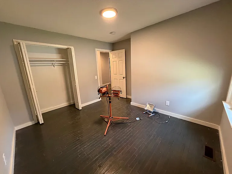 32 Lovers Ln NE — Photo 21