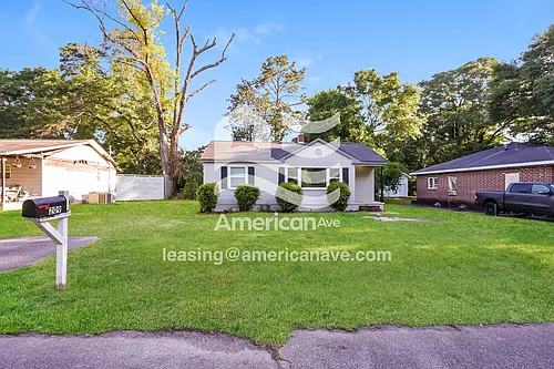 209 Peachtree Cir Photo 1