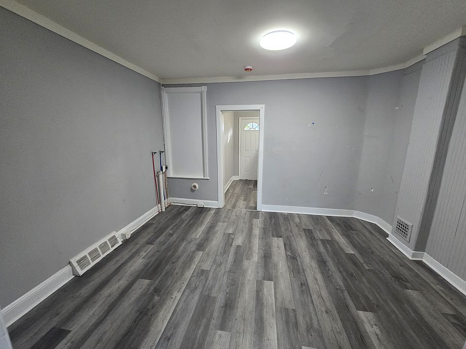 1st image of 308 Clayton St