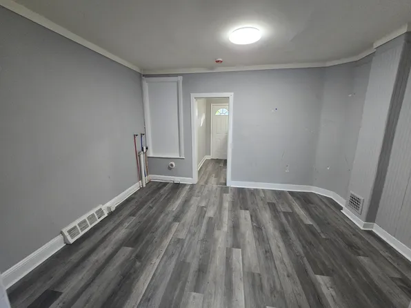 308 Clayton St, Chester, PA 19013