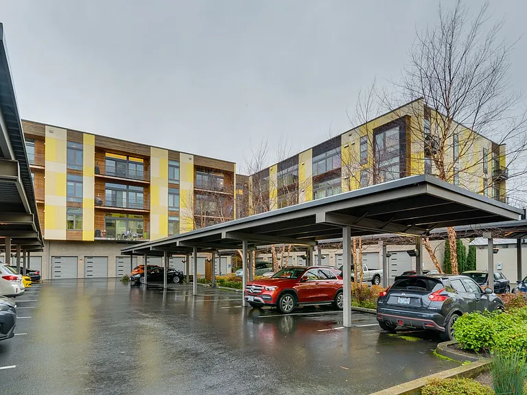 1455 N Killingsworth St #417 — Photo 35