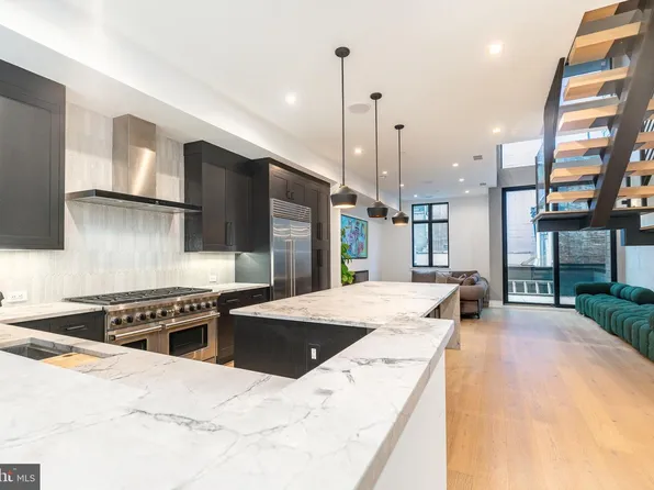 2320 Sansom St, Philadelphia, PA 19103