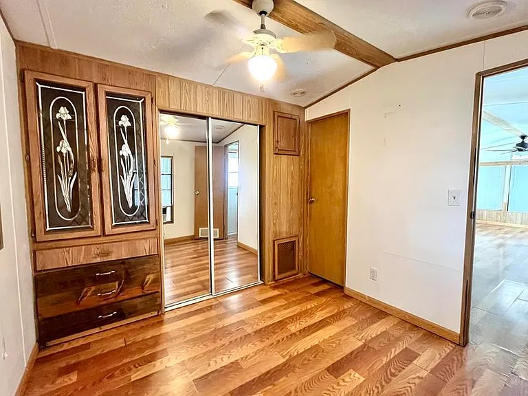 55 Boca Chica Rd #451 — Photo 5