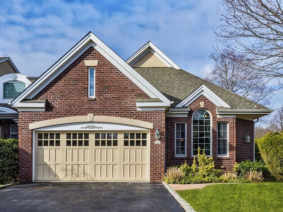 2 Kensington Cir, Manhasset, NY 11030 | Zillow