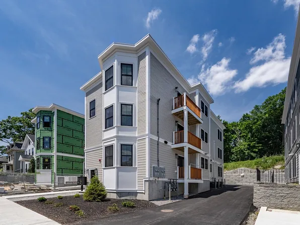 283 Lamartine St, Boston, MA 02130