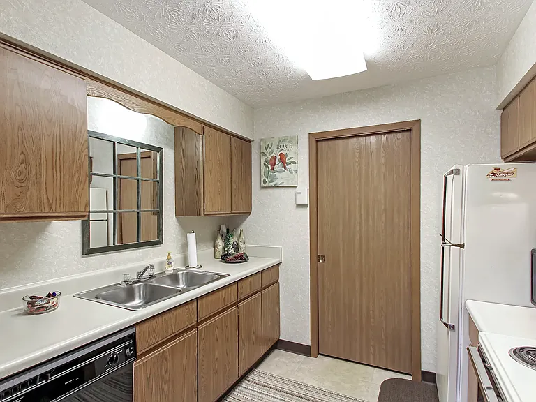 Remington Station Townhouses — Photo 5