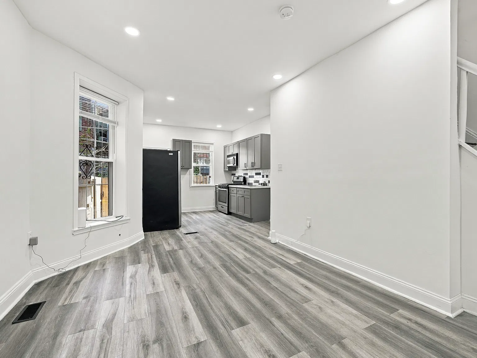3 bed, 1199 sqft, $1,650 — Photo 3
