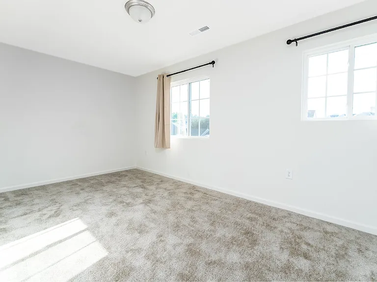 3662 Foxton Dr — Photo 29