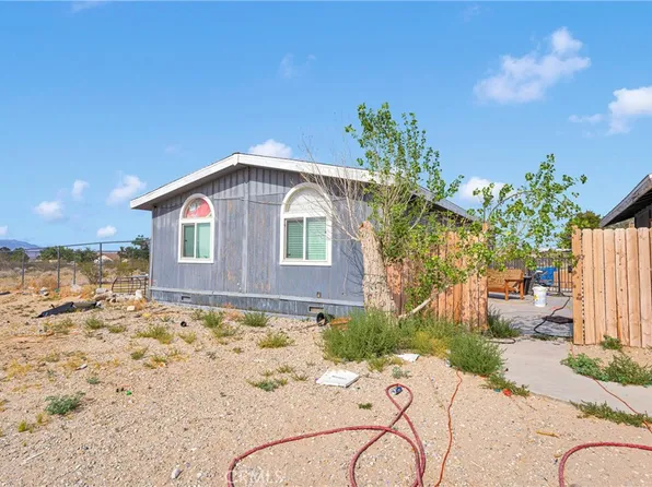 9125 Visalia Ave, Lucerne Valley, CA 92356