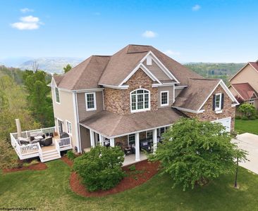 1001 Summit Dr, Morgantown, WV, 26508