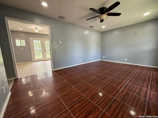 Building Photo - 3730 La Sabre Dr