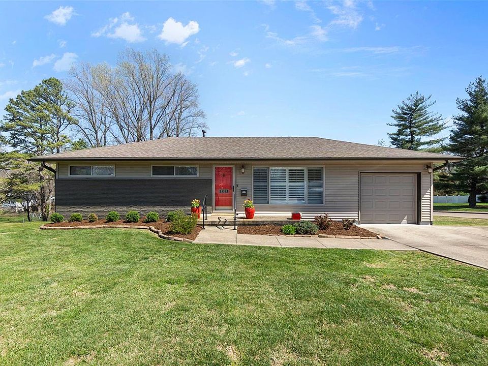 1st image of 1328 Kingsway Dr