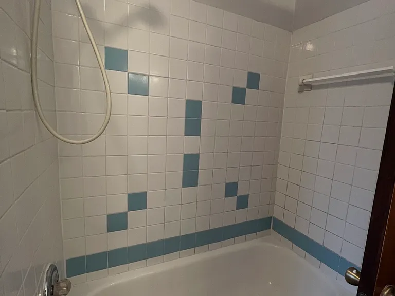 6118 73rd Ave N #2 — Photo 3