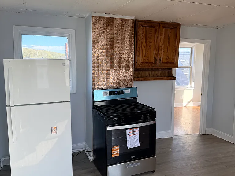 39 Wamesit St #3 — Photo 1