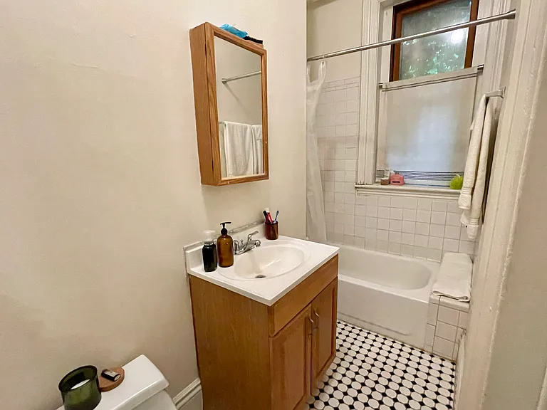 30 Beacon St #1 — Photo 6