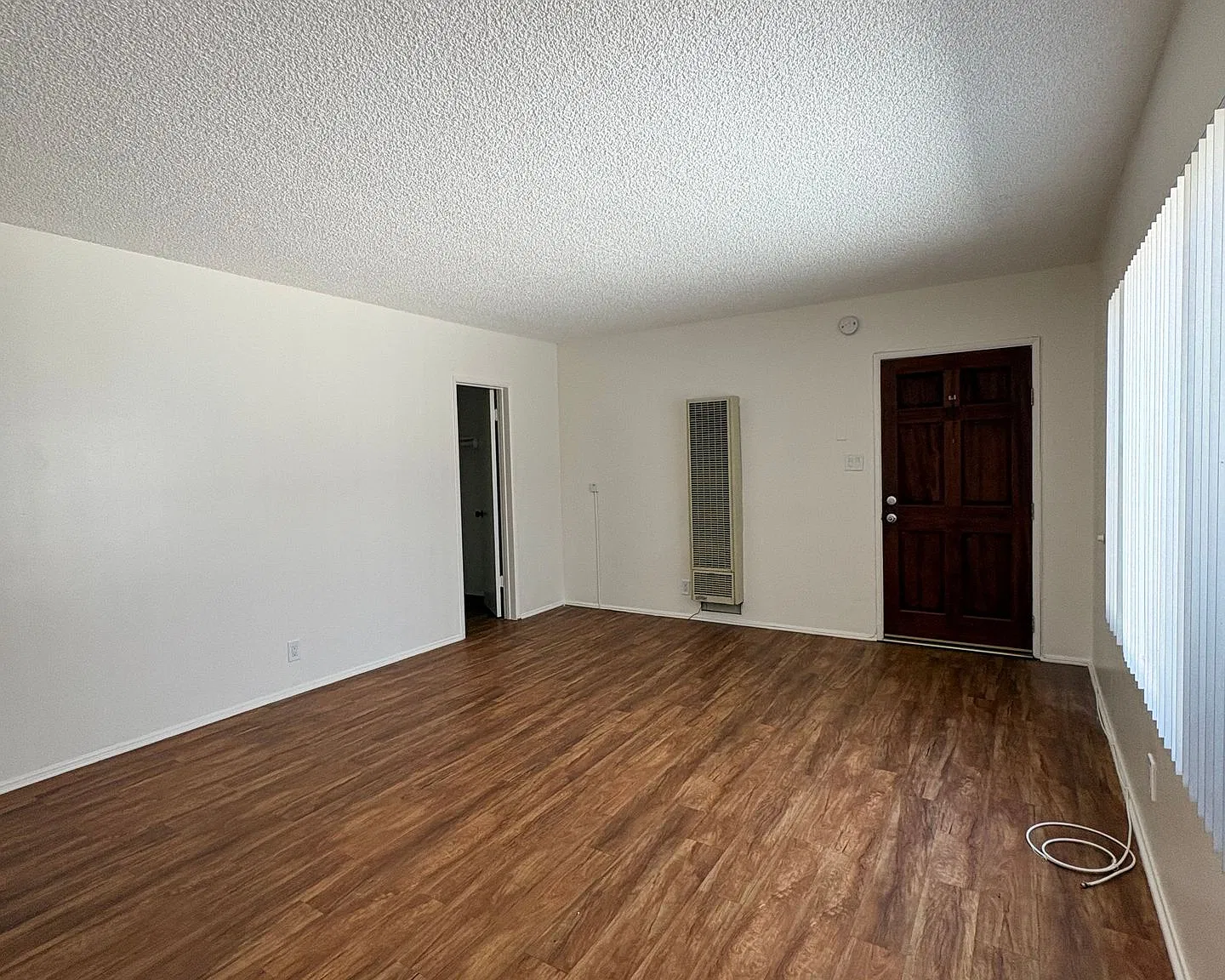 4573 W. 173rd Street — Photo 3