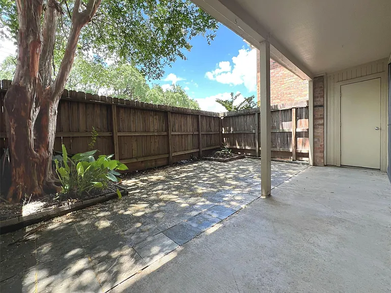1601 S Shepherd Dr #161 — Photo 27