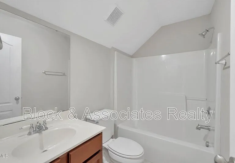 109 Old Savannah Dr — Photo 25