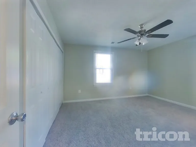1203 Addison Ct — Photo 8