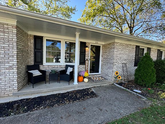 2nd image of 515 W Margaret Dr