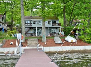 841 E Shore Rd, Hewitt, NJ 07421