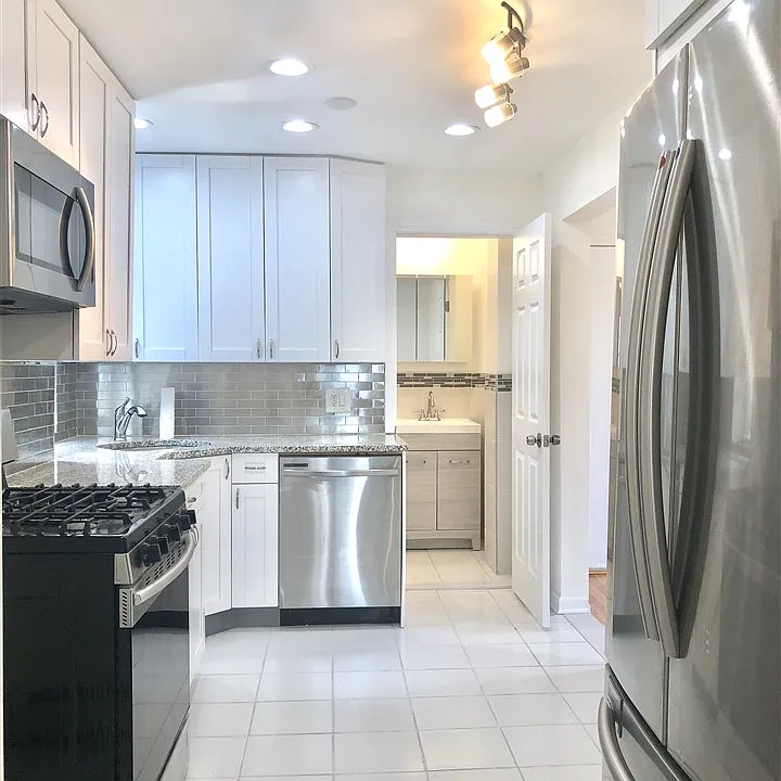 151 Bleecker St #5