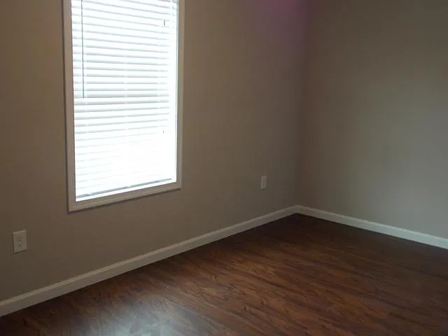 20 Fairfield St #6 — Photo 13