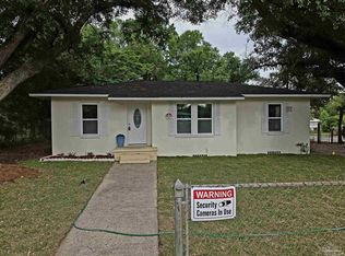 302 Dixie St, Crestview, FL 32536