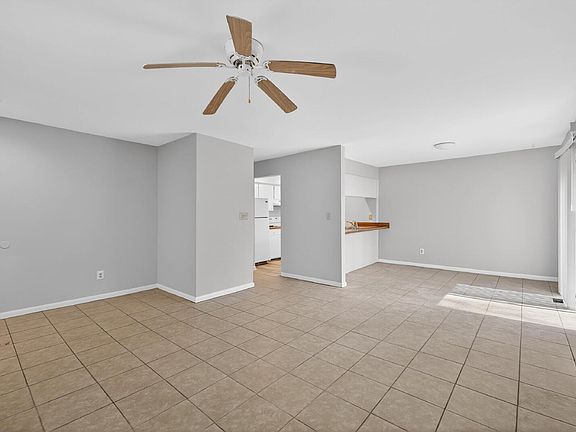 4th image of 5367 Wayne St APT B