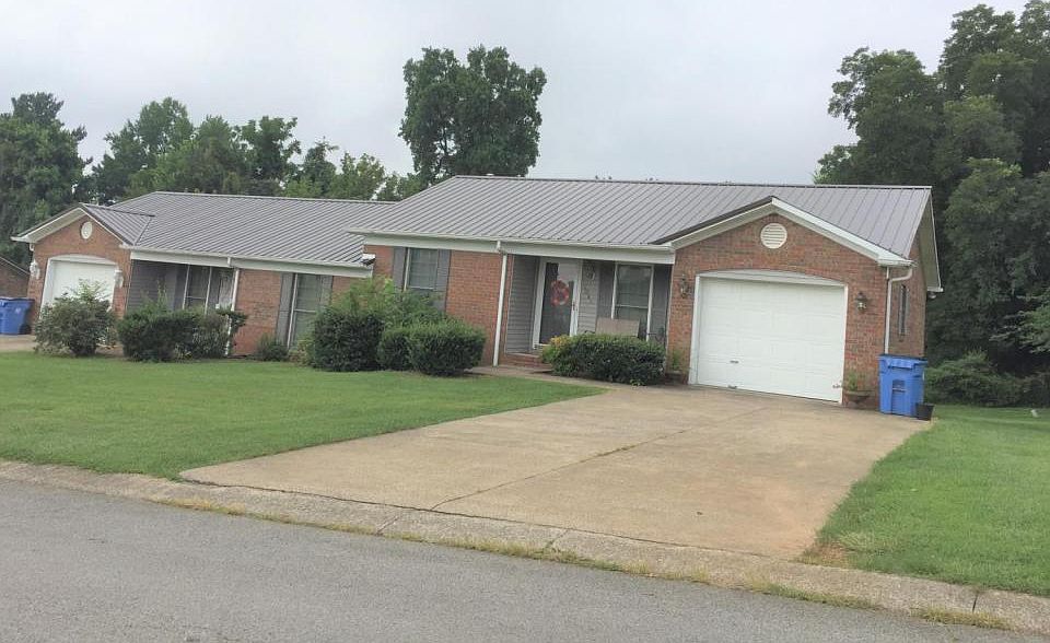 2nd image of 104A Trista Ln