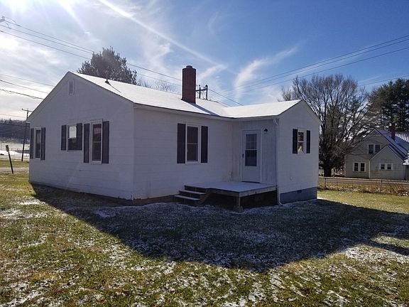 3rd image of 670 Carrollwood Dr