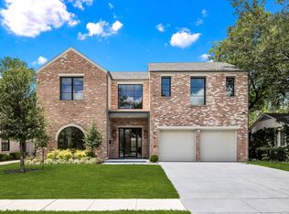 8319 Chadbourne Rd, Dallas, TX 75209