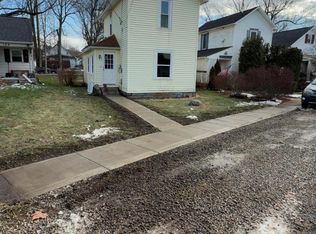 132 S Washington St, Utica, OH 43080