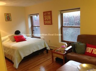 109 Fulton St #4A, Boston, MA 02109