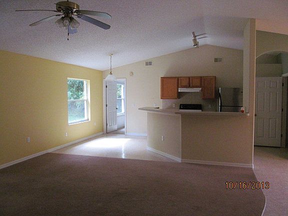 4th image of 3 White Hill Pl